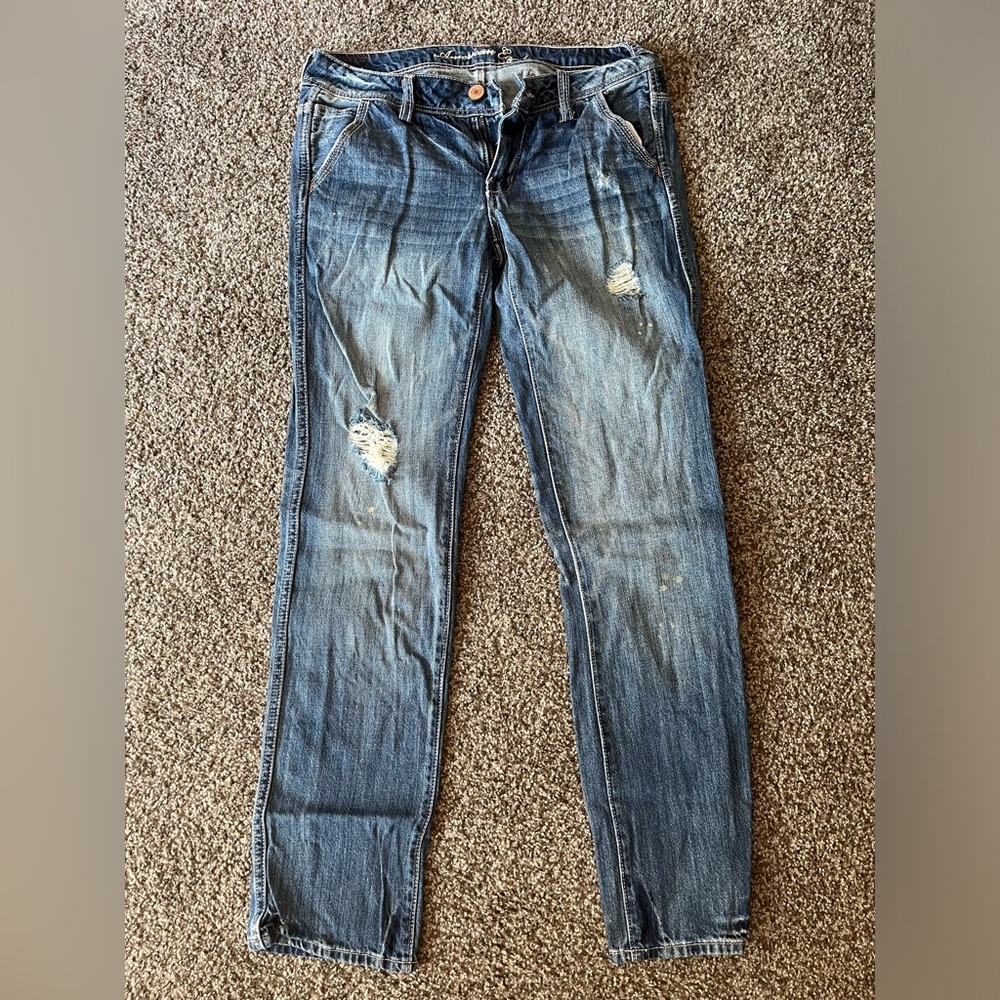 American Eagle boy fit jeans